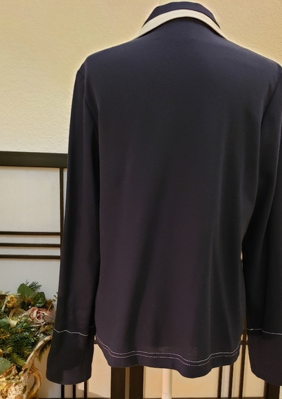 Jacket - Picture 8 of 9